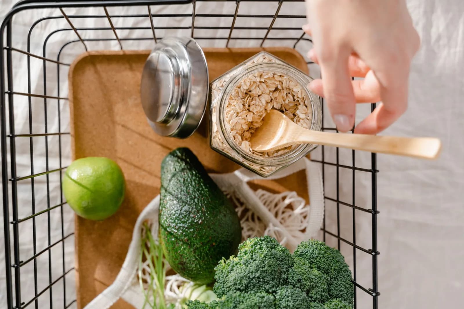 Thiếu kẽm ở người trẻ biểu hiện ra sao và nên ăn gì để bổ sung