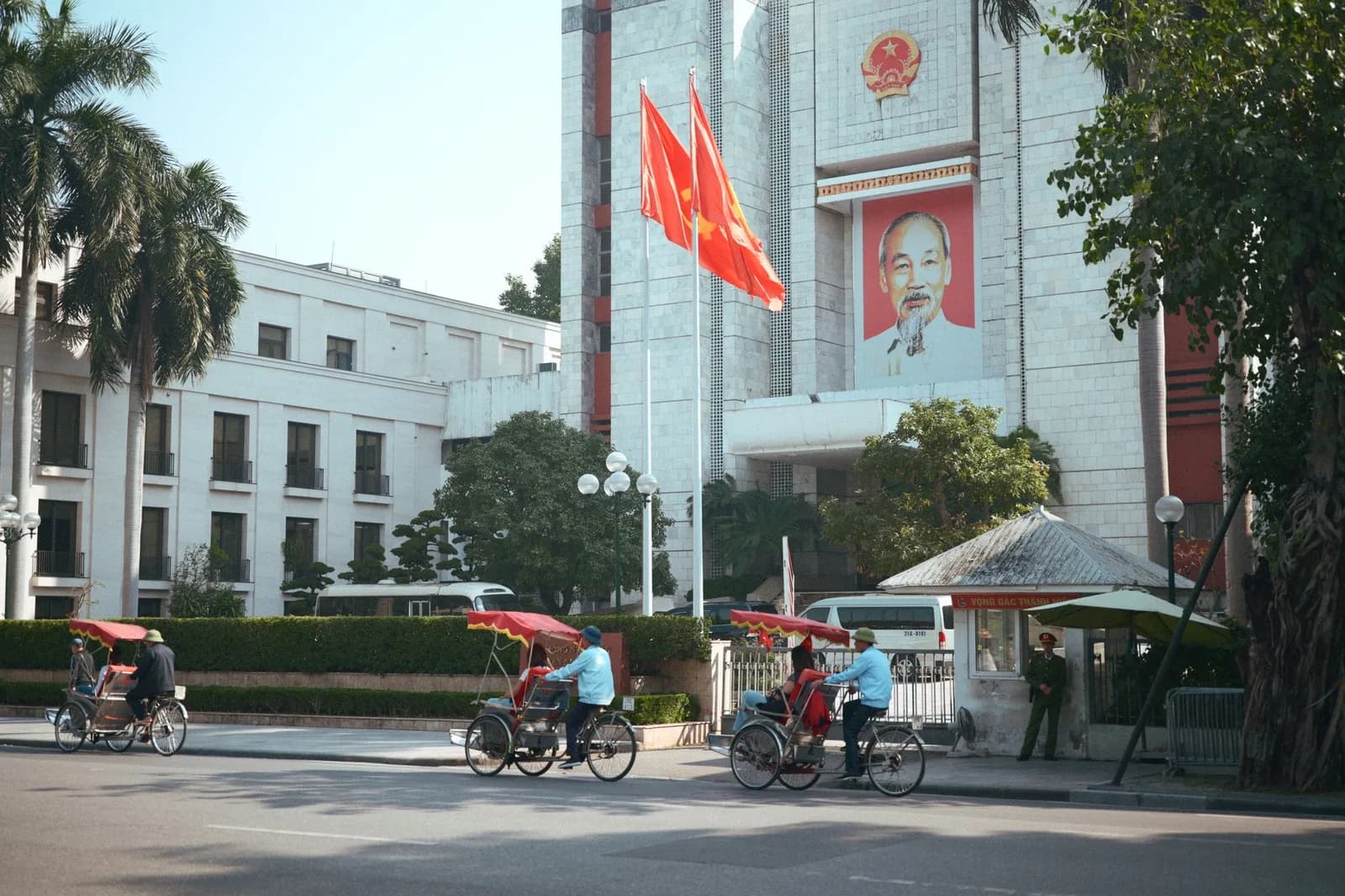 Người cao tuổi nên chuẩn bị gì cho chuyến xích lô kéo dài 60 phút