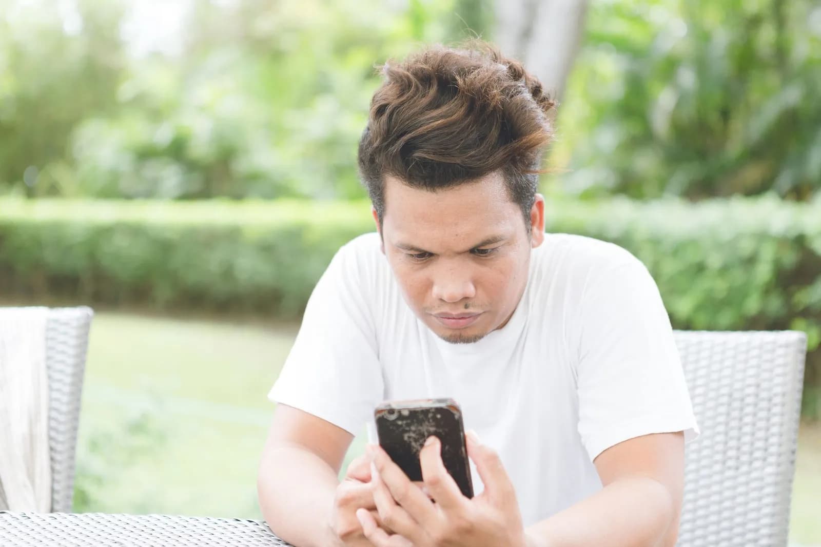 Thử thách 7 ngày không xem video AI ngắn thay đổi khả năng tập trung ra sao