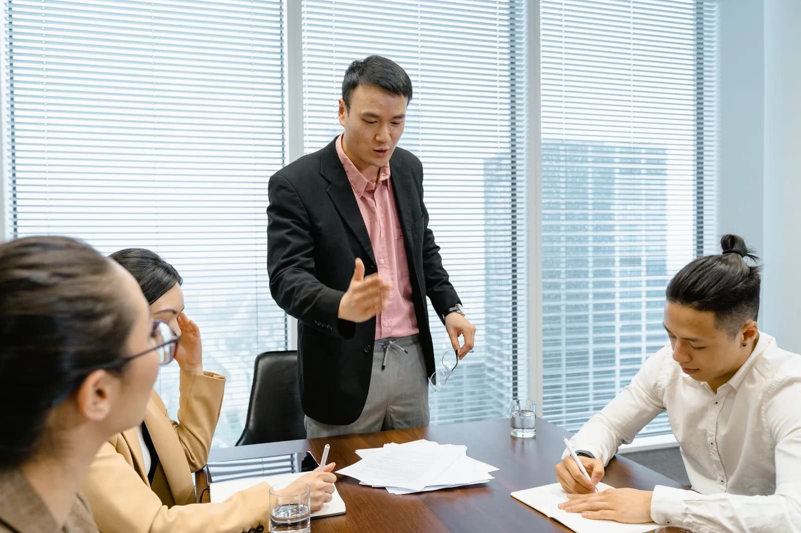 Khảo sát văn hóa công sở nên thực hiện bao nhiêu lần mỗi năm
