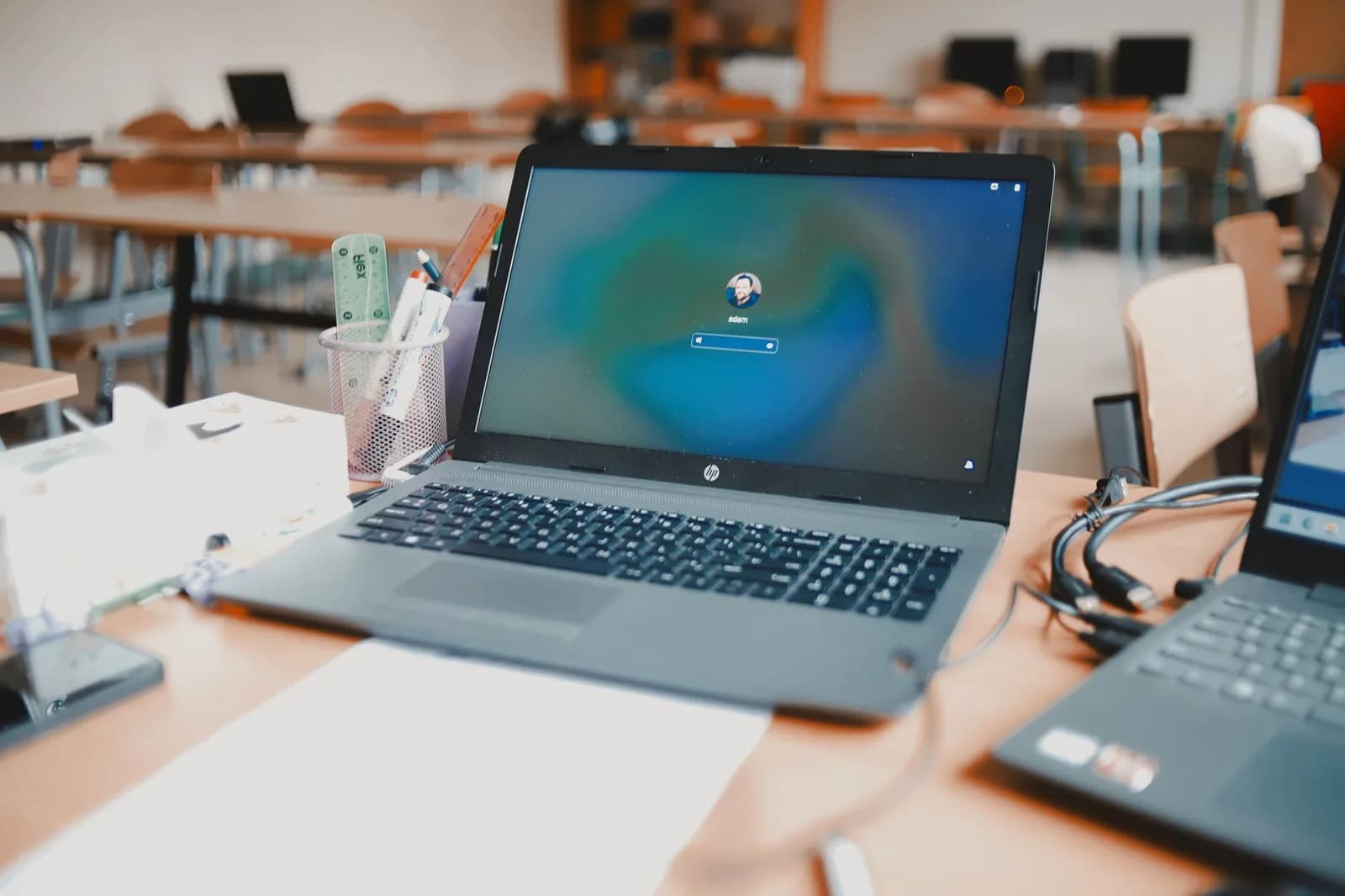 Học Lập Trình Nên Chọn Laptop RAM 16GB Hay Nâng Cấp 32GB?