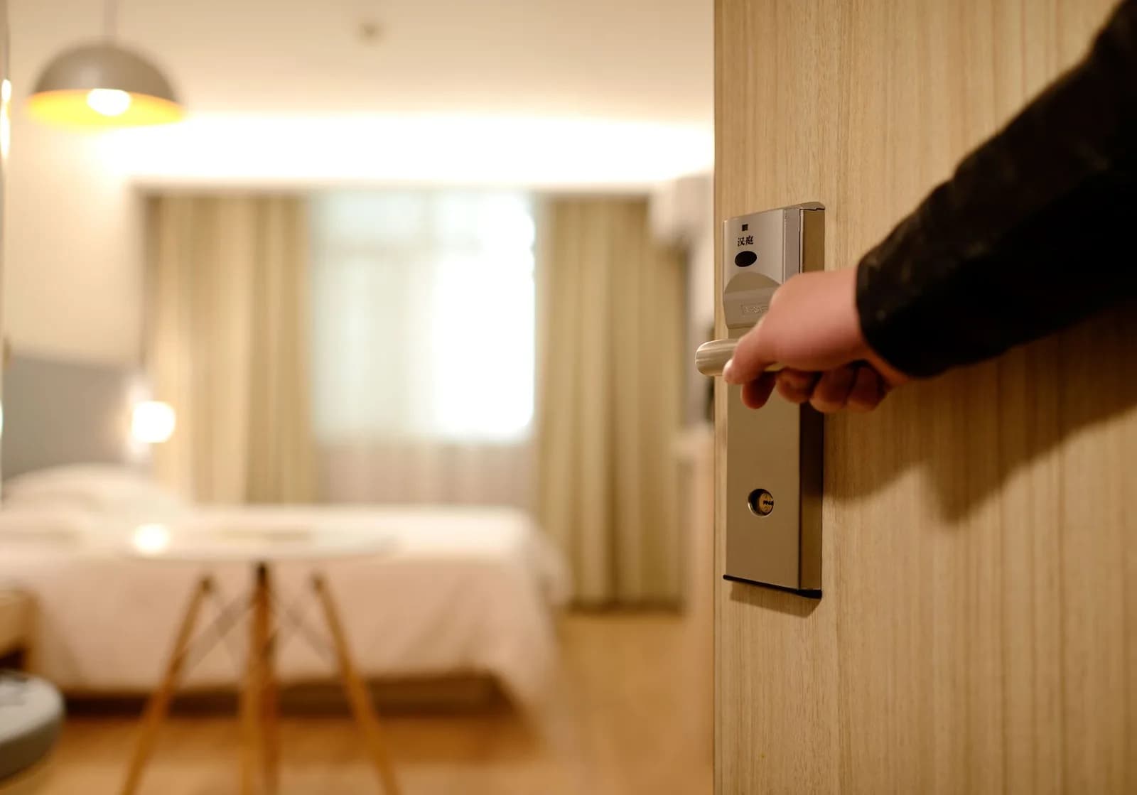 5 Tình Huống Homestay Cần Cập Nhật Lại Thông Tin Tạm Trú Chi Tiết Nhất