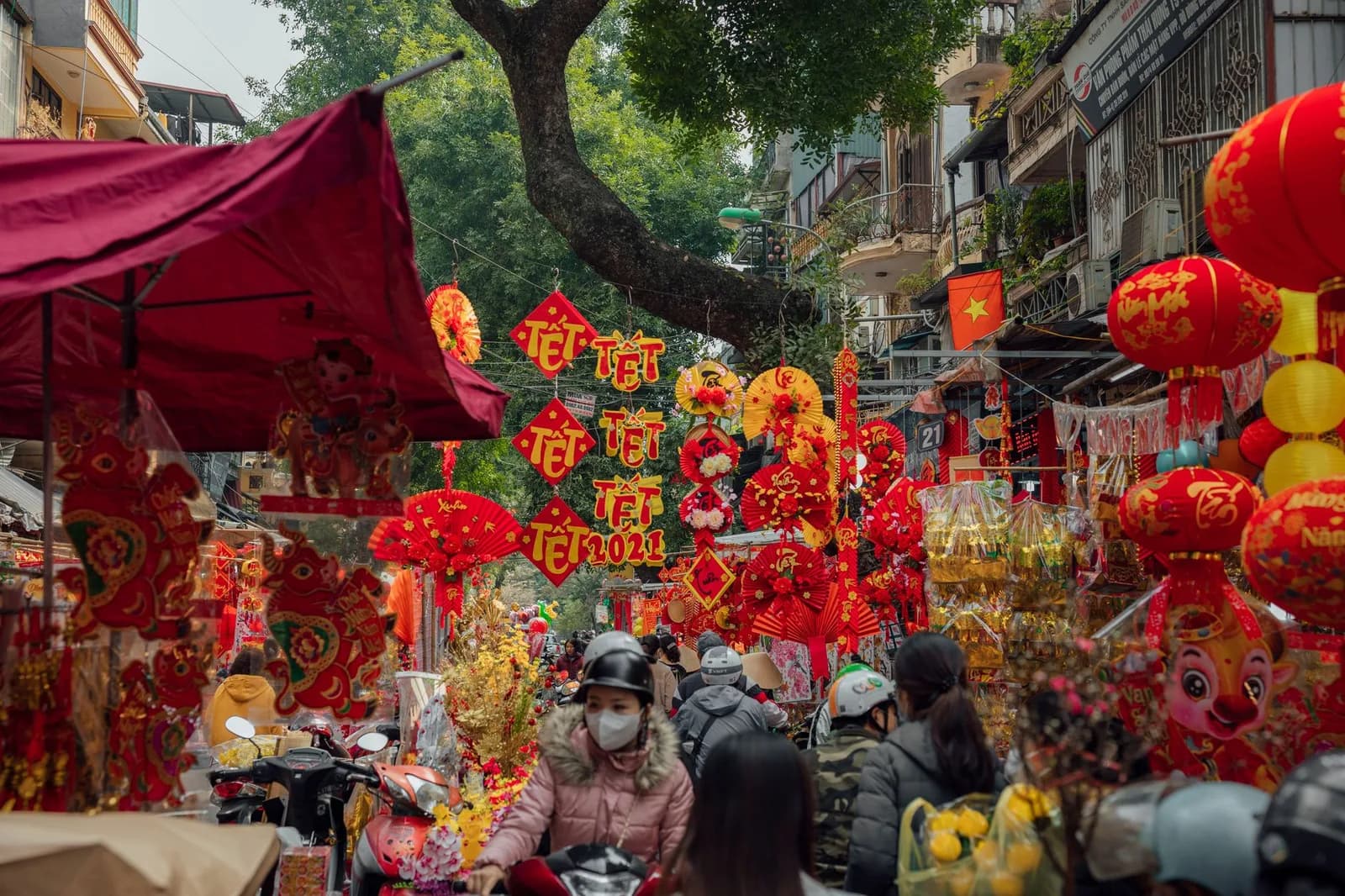 Lịch trang trí nhà 7 ngày trước Tết cho gia đình bận rộn