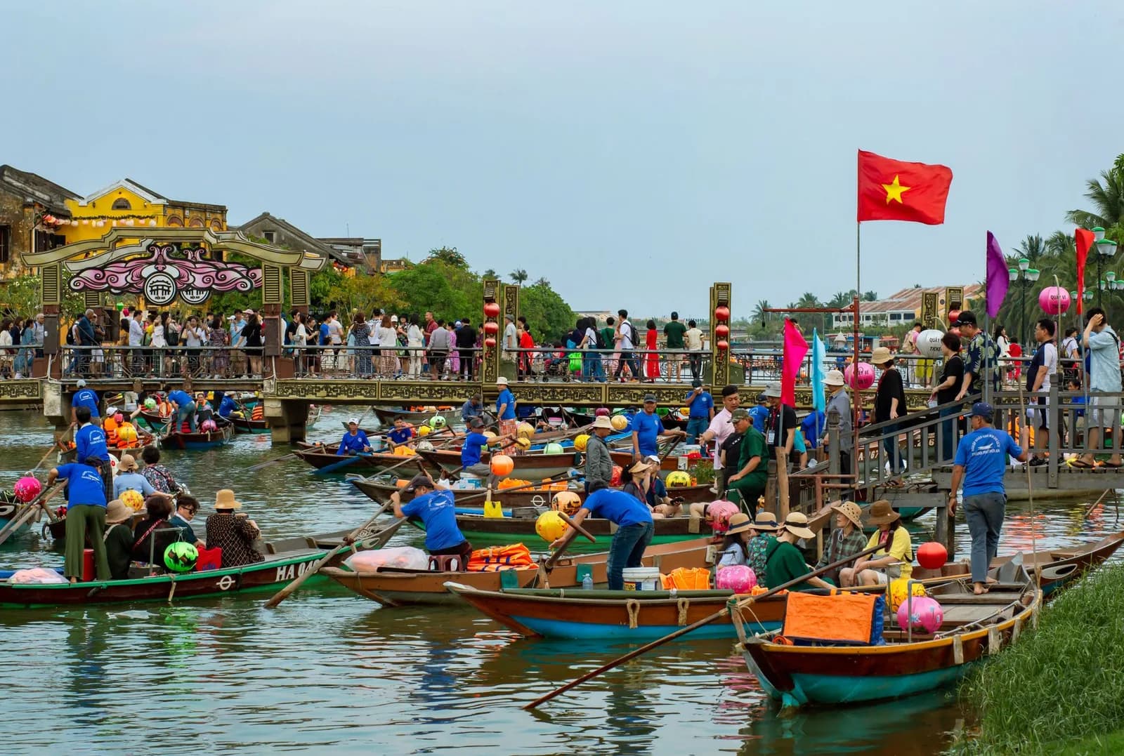 Đi Hội An cùng người cao tuổi cần kiểm tra điều kiện lưu trú nào