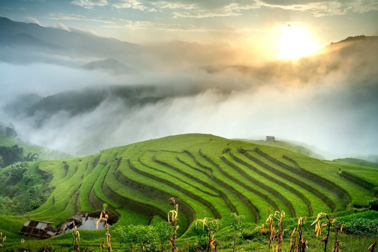 Chuẩn bị bao nhiêu tiền mặt cho 3 ngày du lịch Sa Pa ở bản xa trung tâm