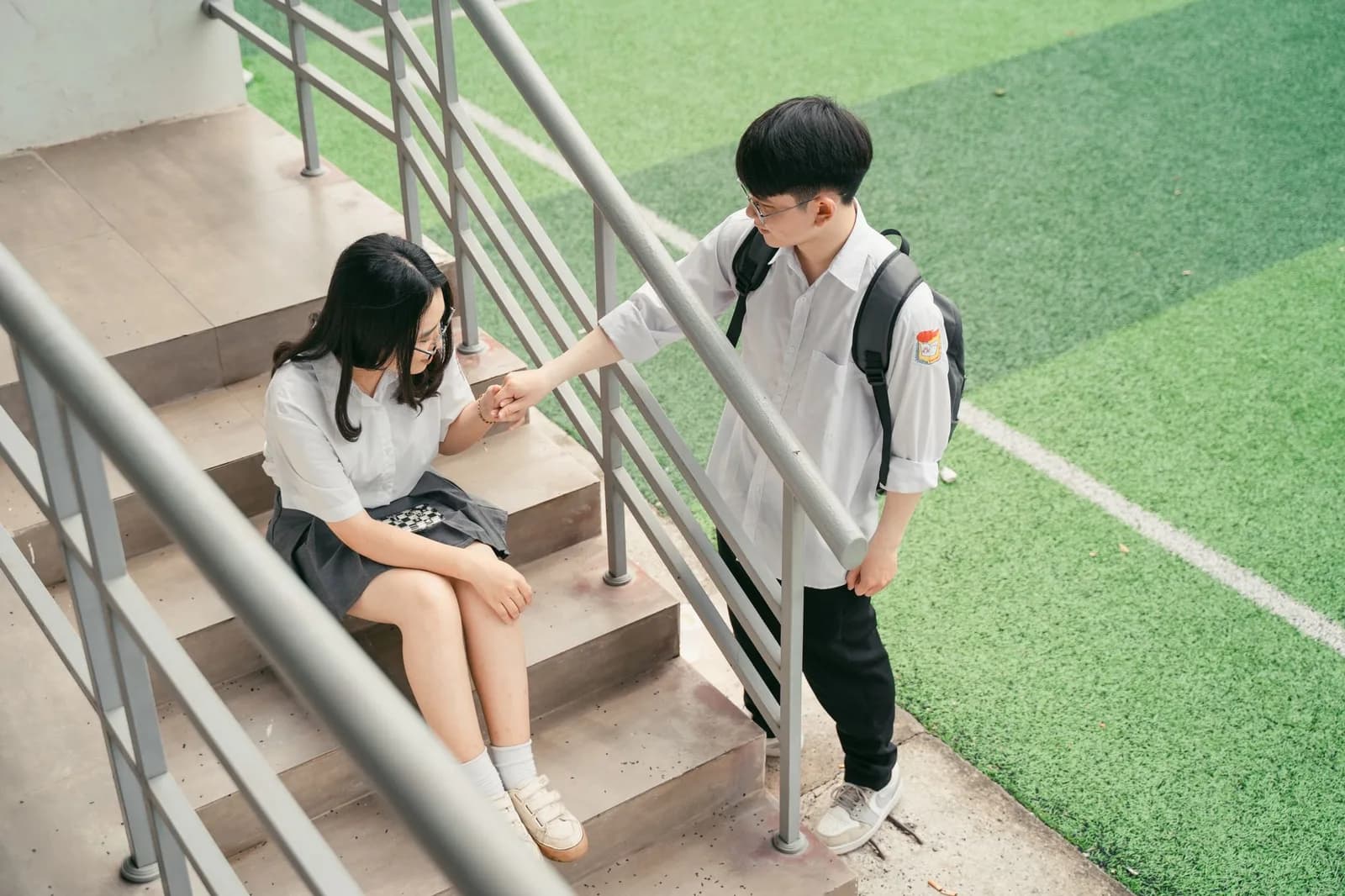 Cảm giác ghen tị khi người yêu liên tục được công nhận