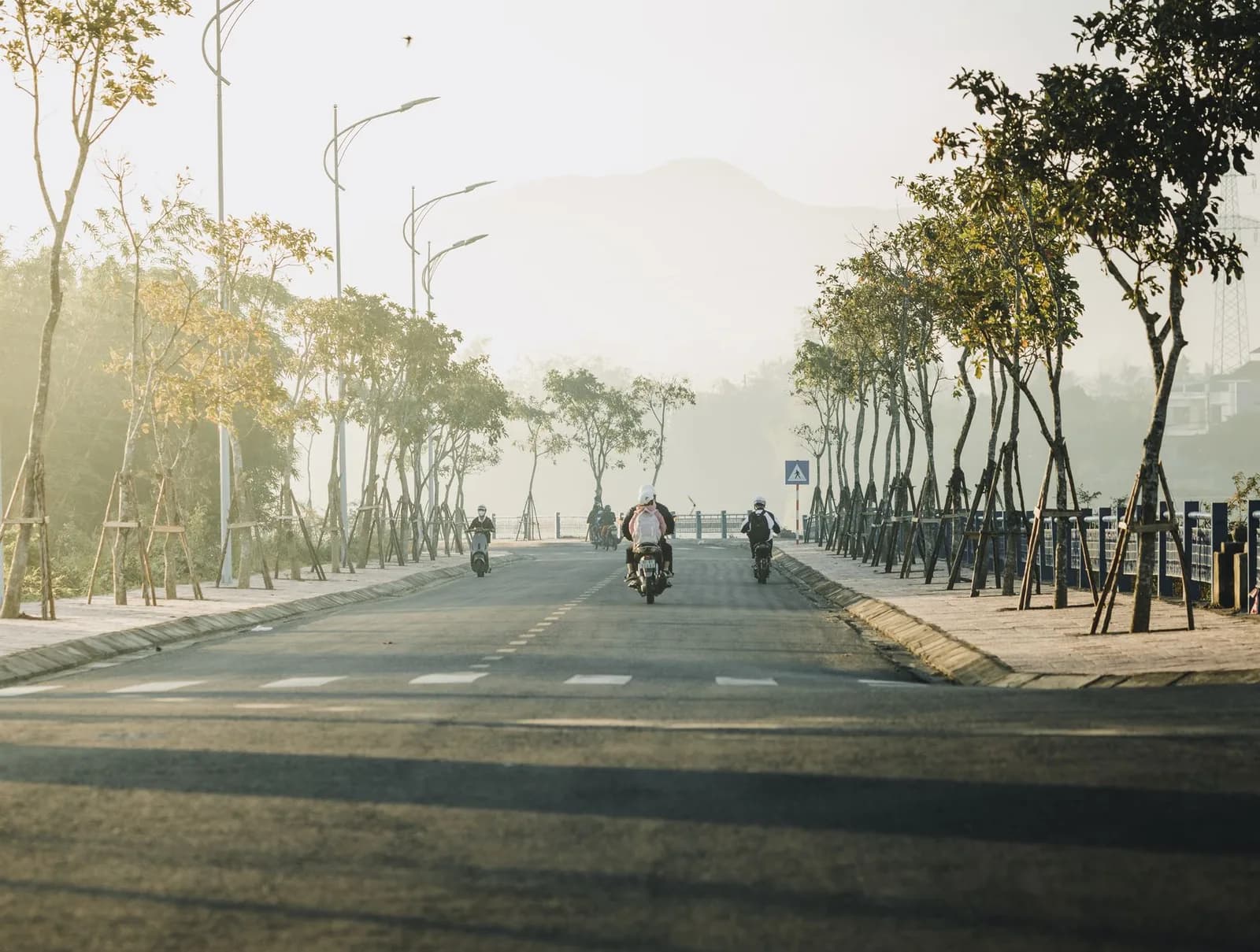 Cách xử lý khi xe máy gặp sự cố trên đường solo Tà Xùa