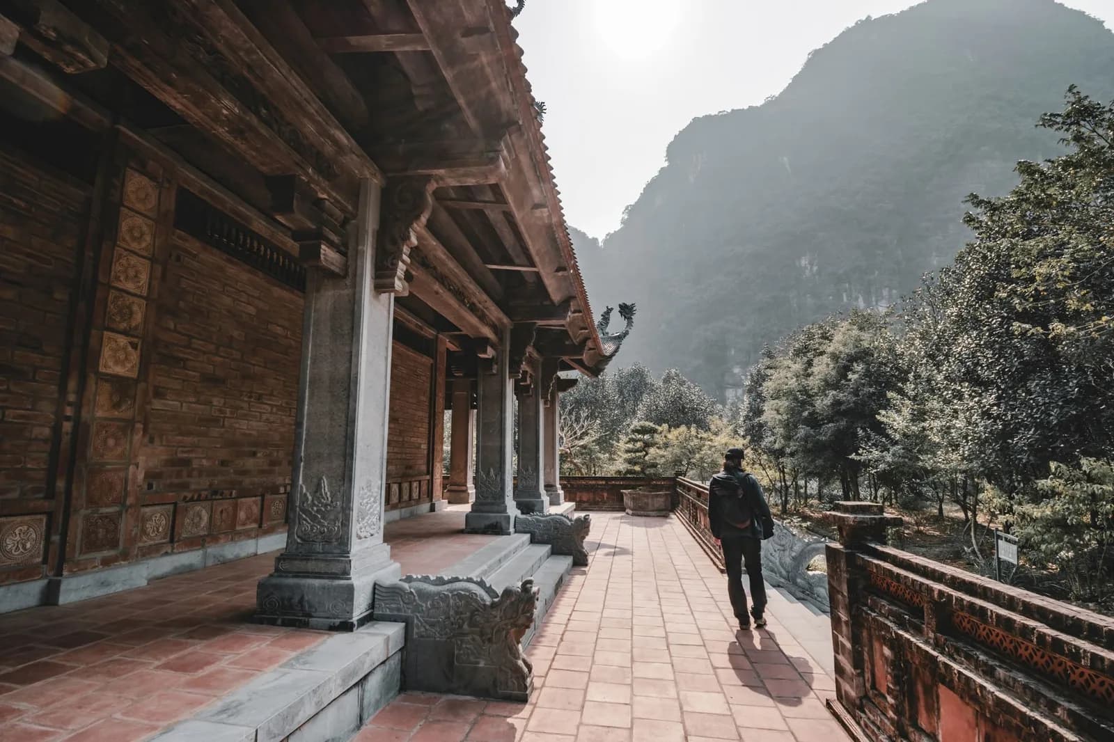 Chi phí solo Ninh Bình 2 ngày dao động bao nhiêu nếu xuất phát từ Hà Nội