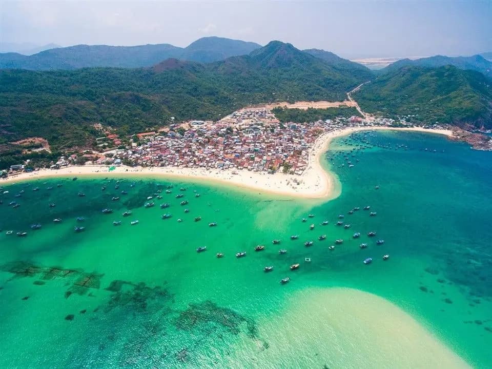 5 lưu ý thời tiết "sống còn" khi du lịch đảo miền Trung