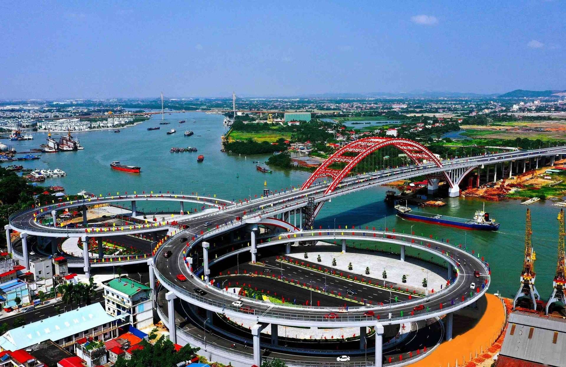 Food tour Hải Phòng ăn gì? Lịch trình oanh tạc các quán rẻ mà ngon