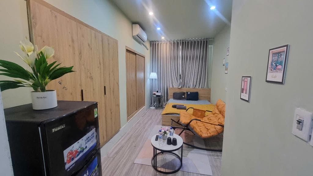 Haven House - 502QN - 4