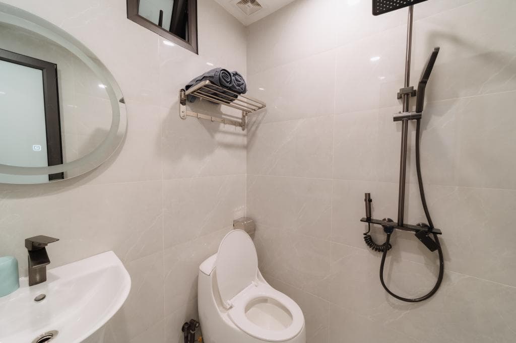 Bee Filmstay - 603ĐC - 8