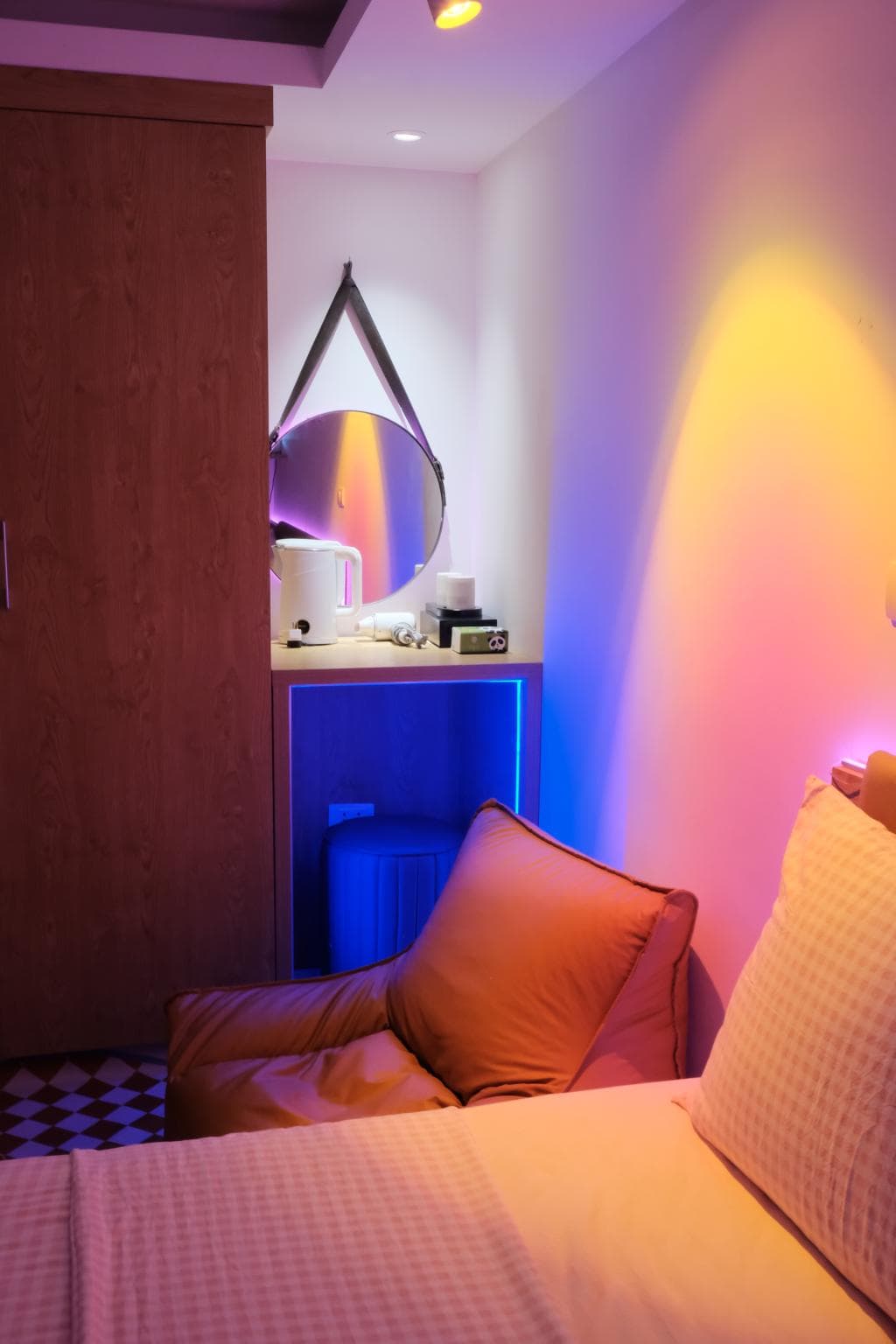 202 Rendi's House - Homestay HN - 13