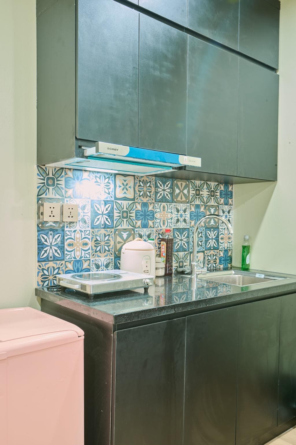 Bee Filmstay - 702TH - 3