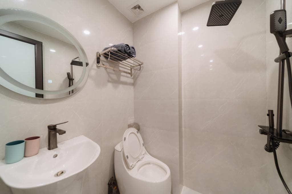 Bee Filmstay - 801ĐC - 13