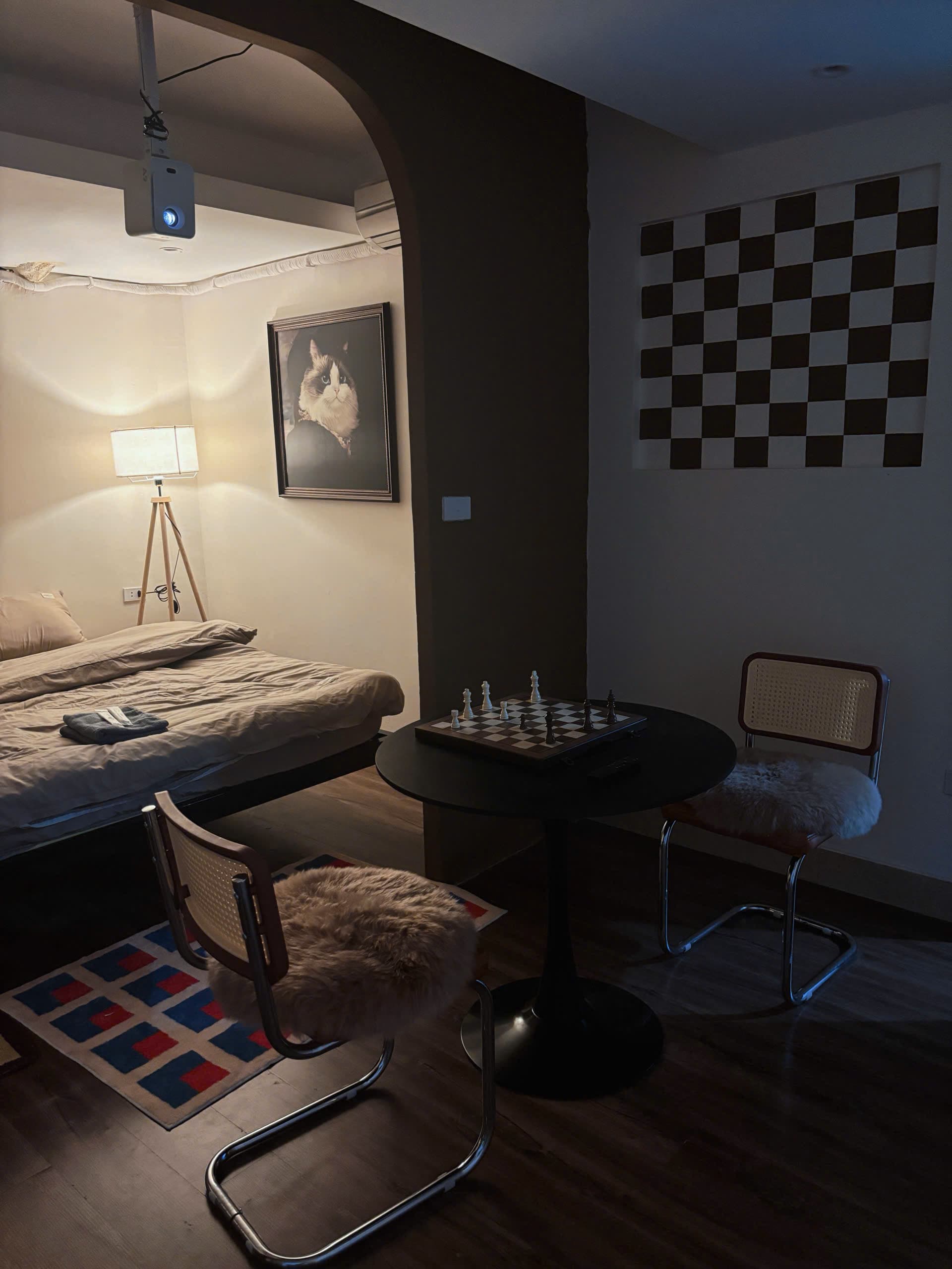 204 QH | Chess Room - 10