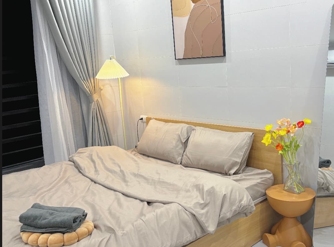 703 MTH | Ebon - 3