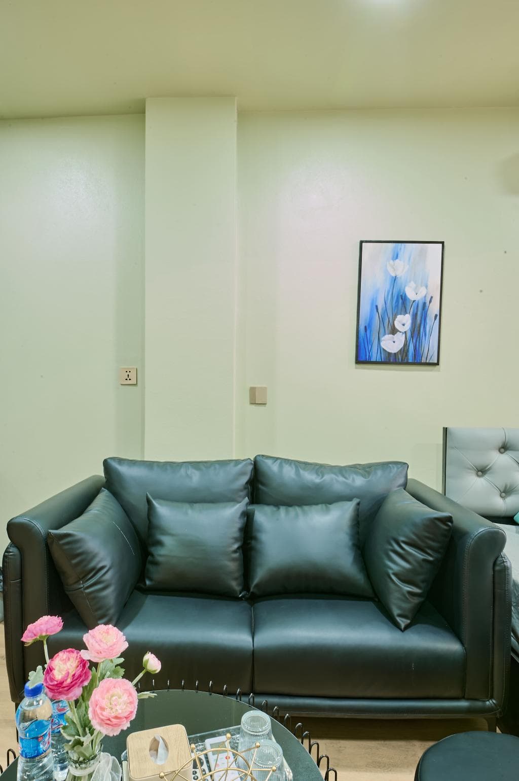 Bee Filmstay - 702TH - 7