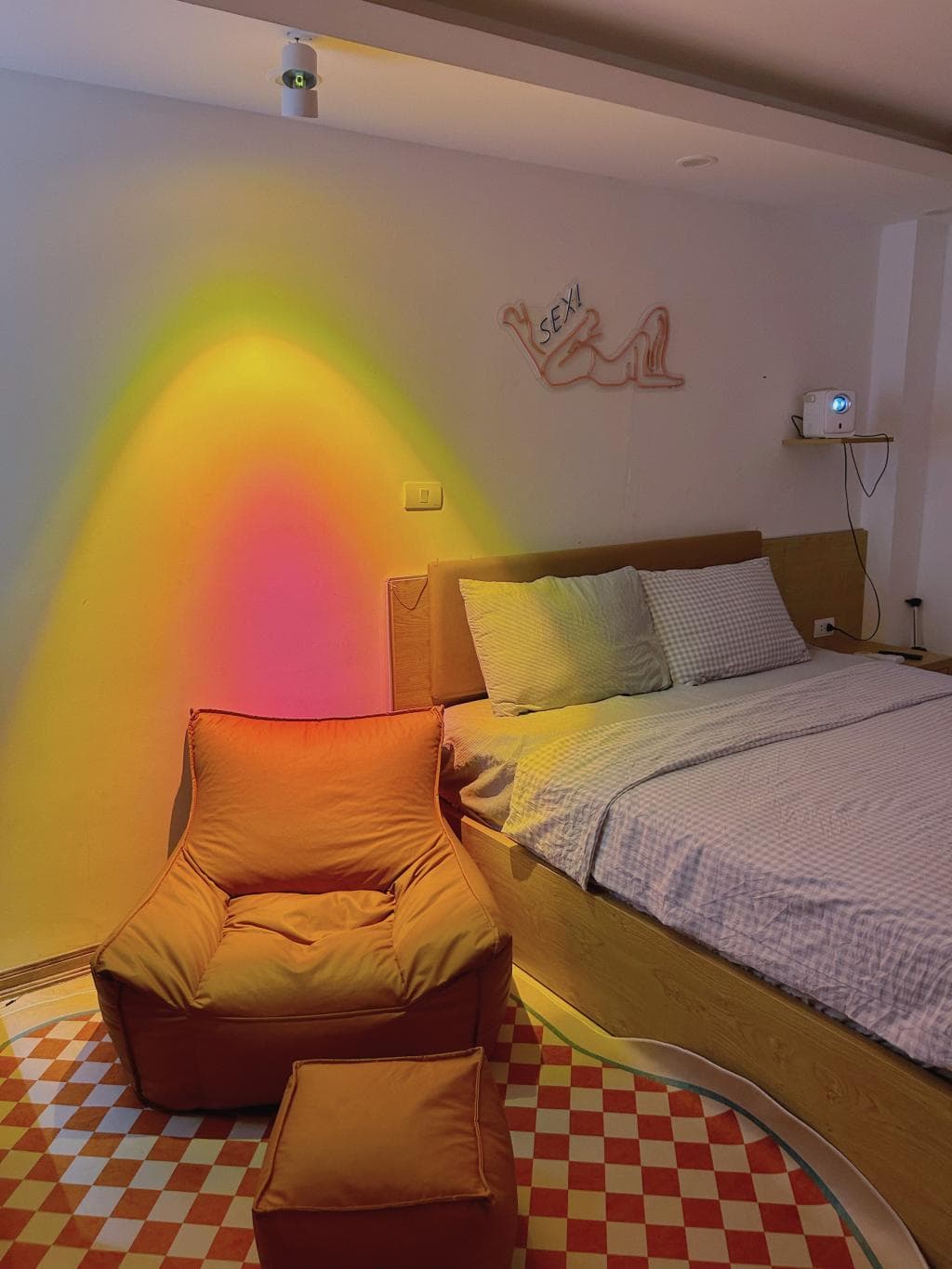 202 Rendi's House - Homestay HN - 8