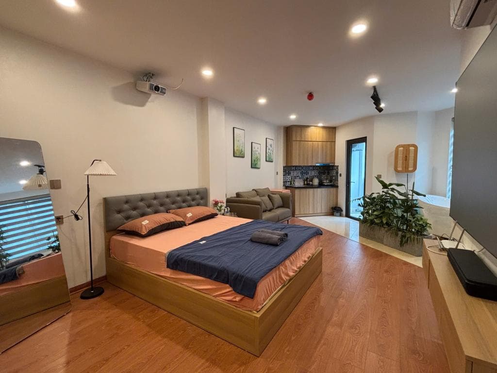 Bee Filmstay - 301TH - 2