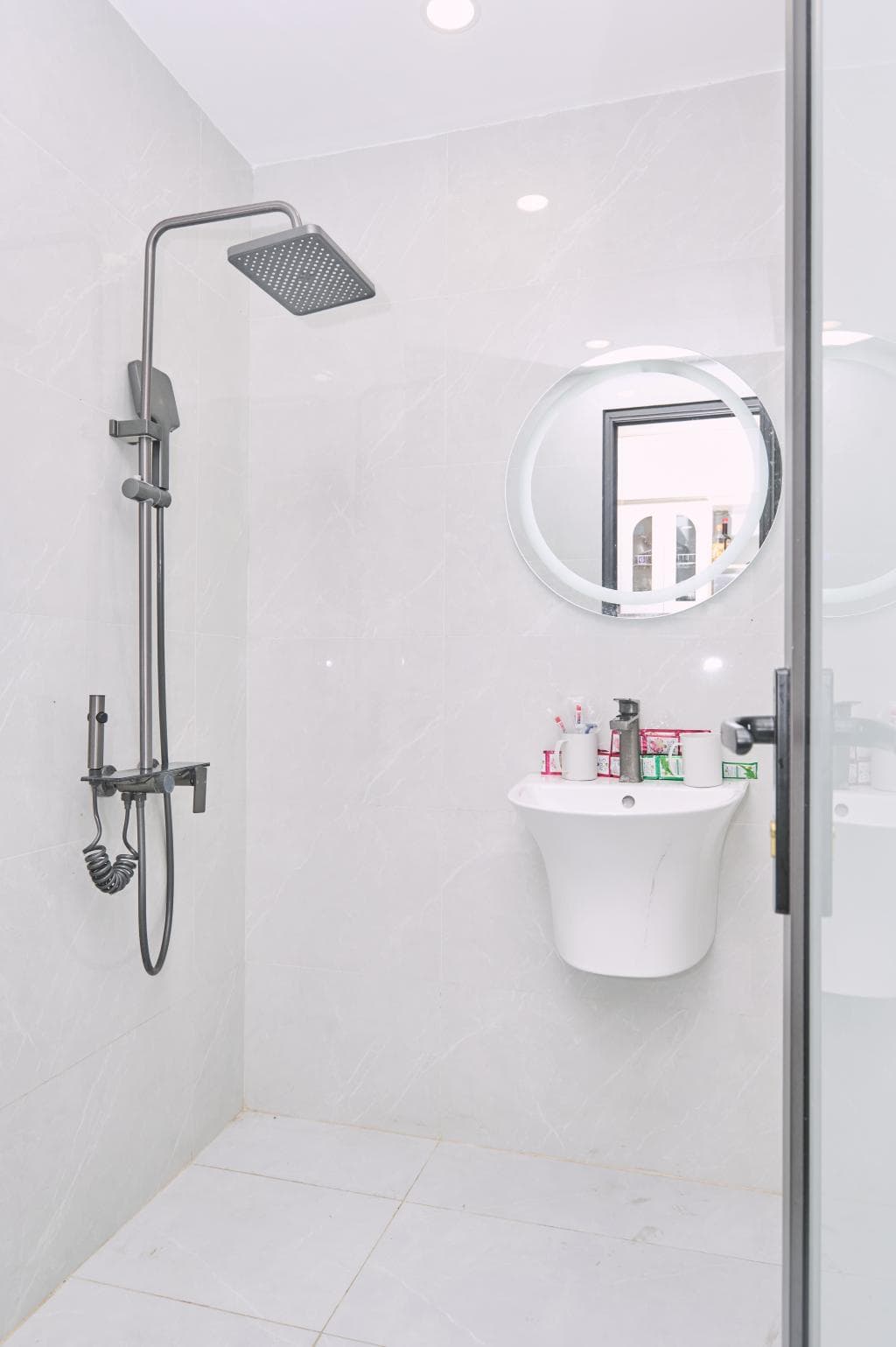 Bee Filmstay - 302ĐC - 15