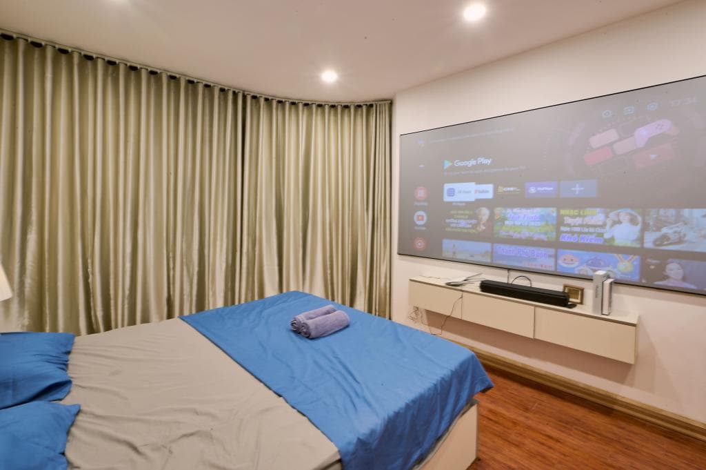 Bee Filmstay - 201TH - 8