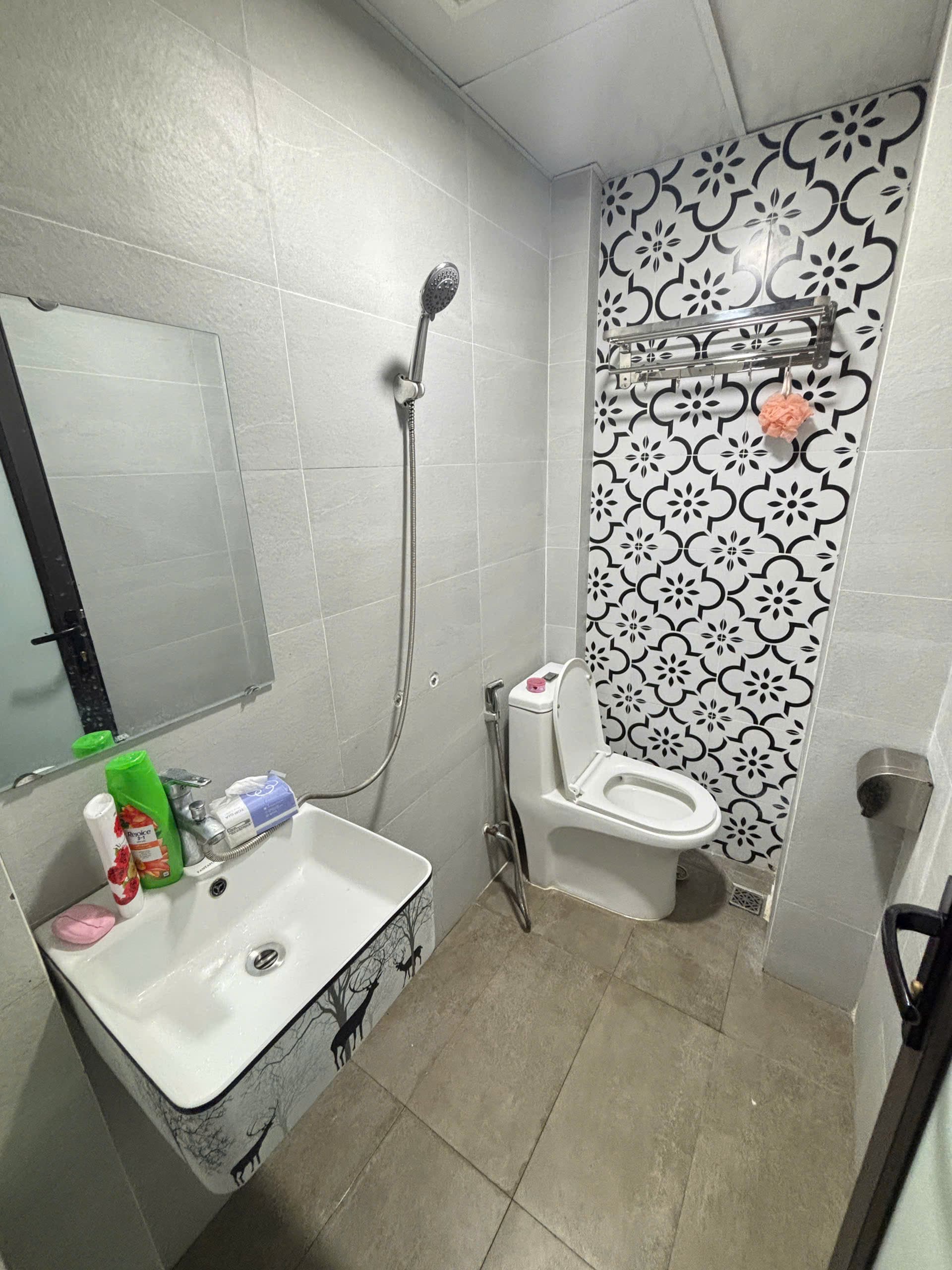 501YH | Onyx Home - 11