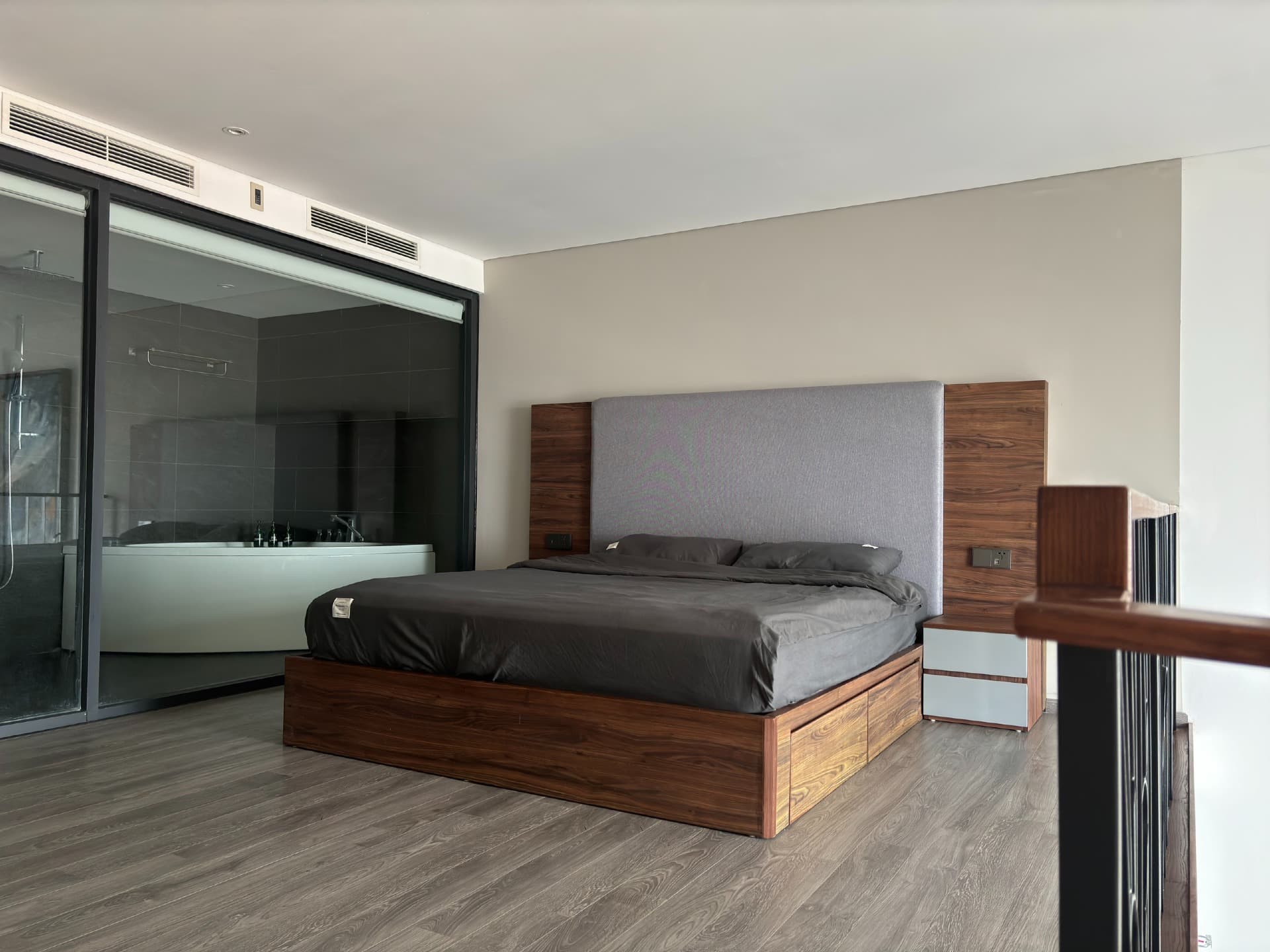 Skyline Nest - 3