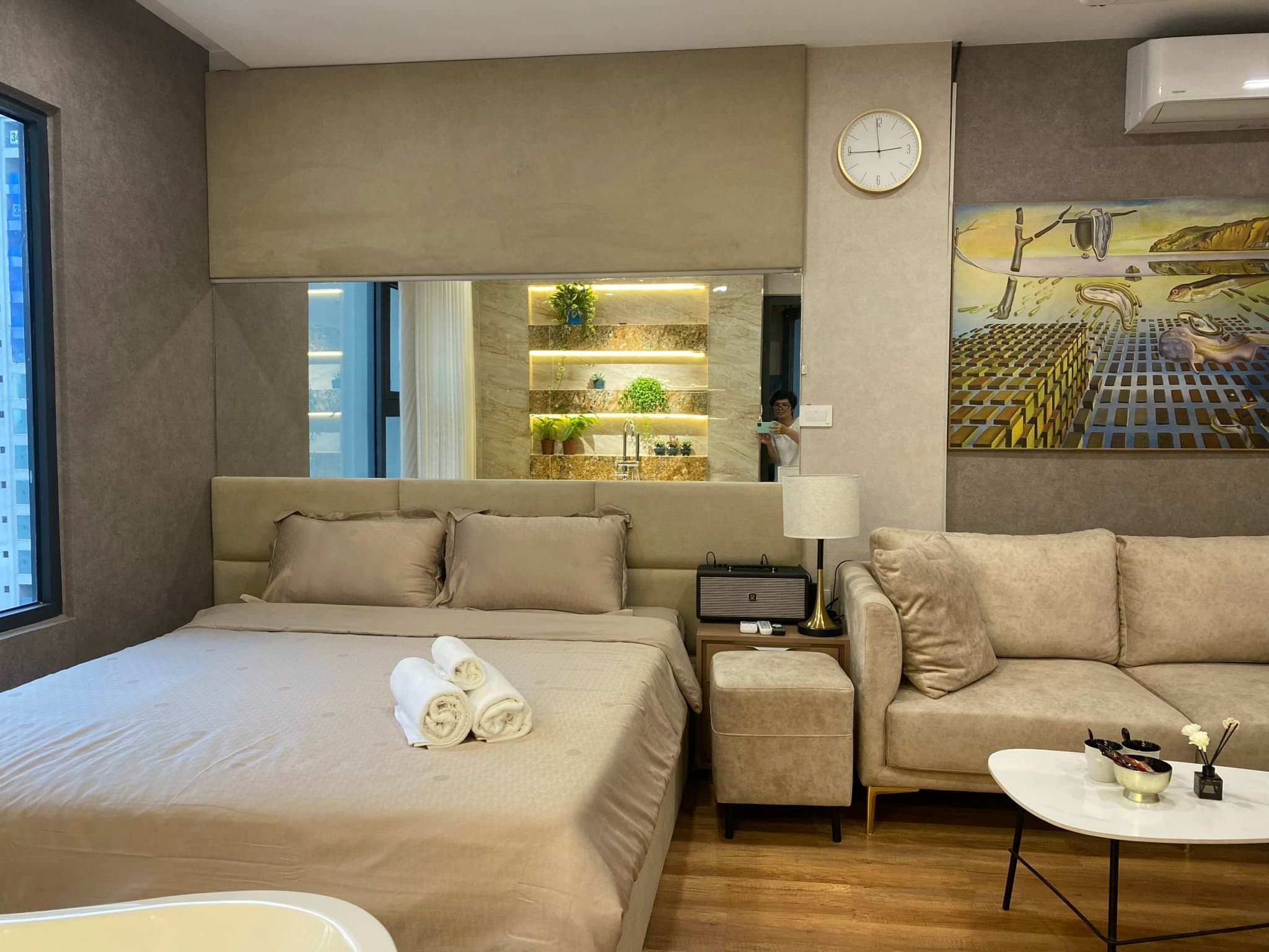 Mystery I4 2819  - 5