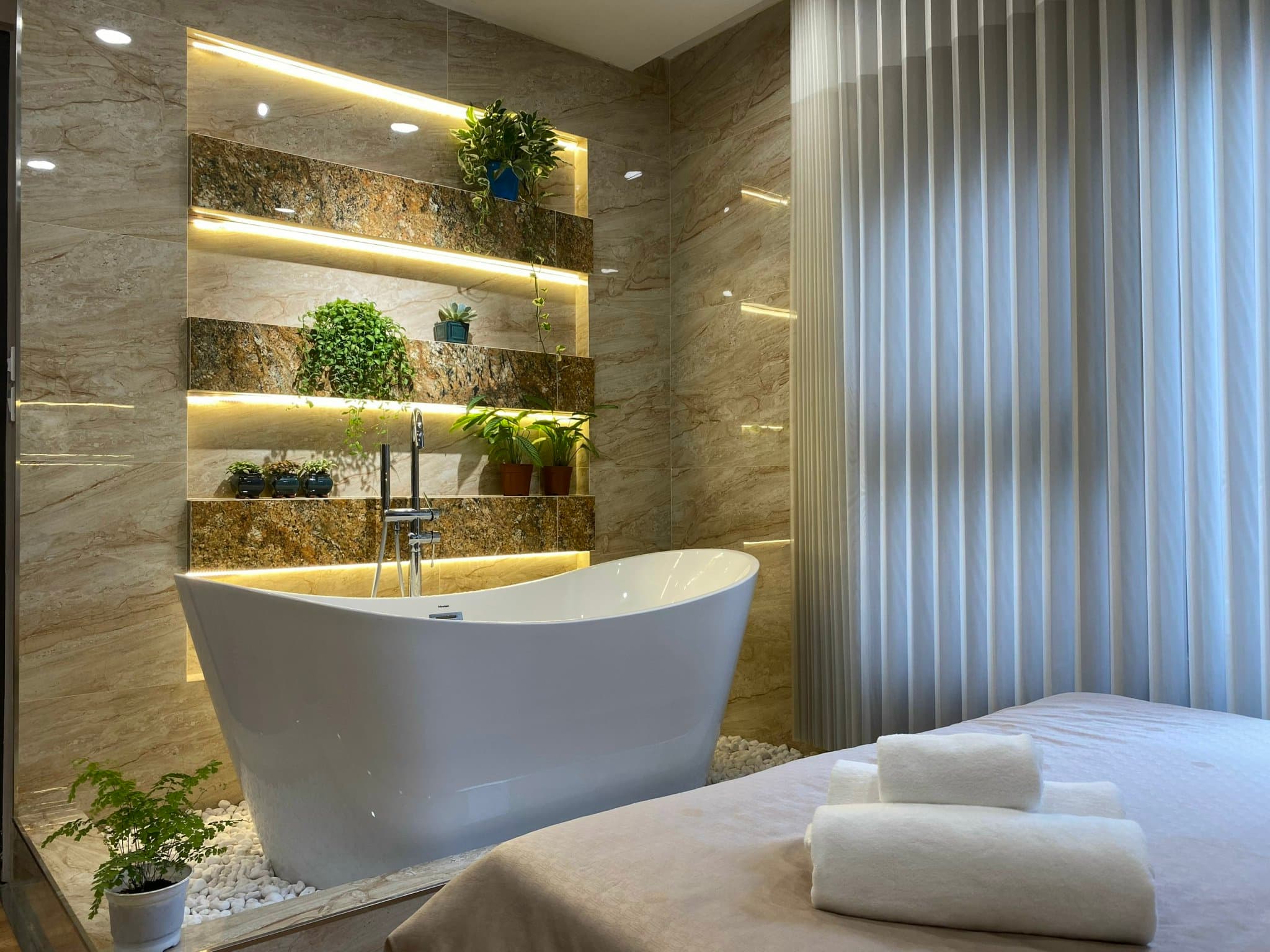 Mystery I4 2819  - 10