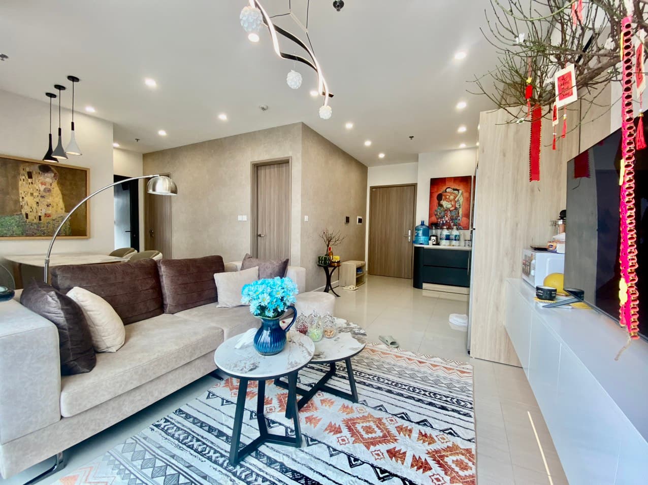 Family S303 2610  - 8