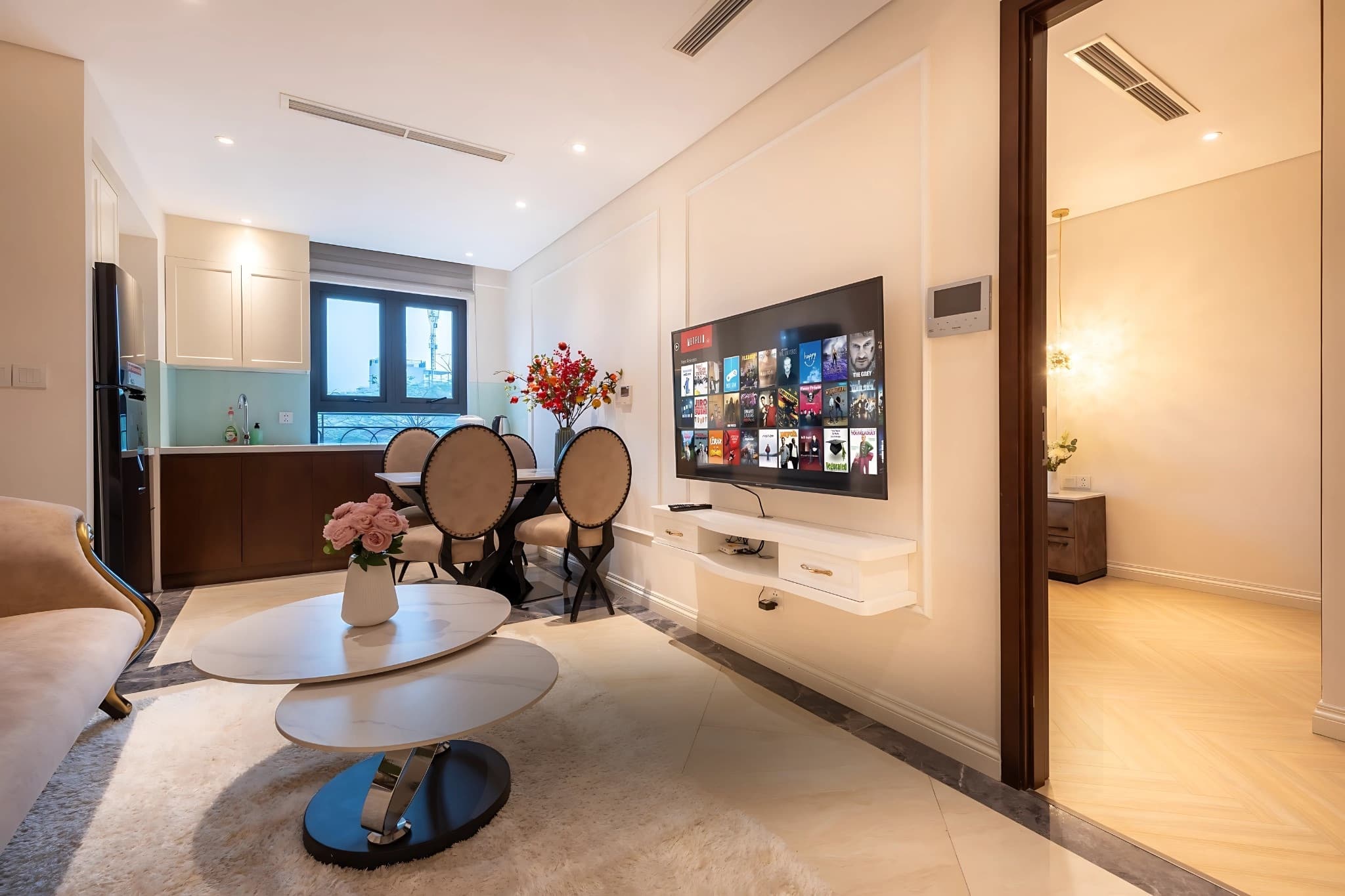 Diamond Suites 403 - 4