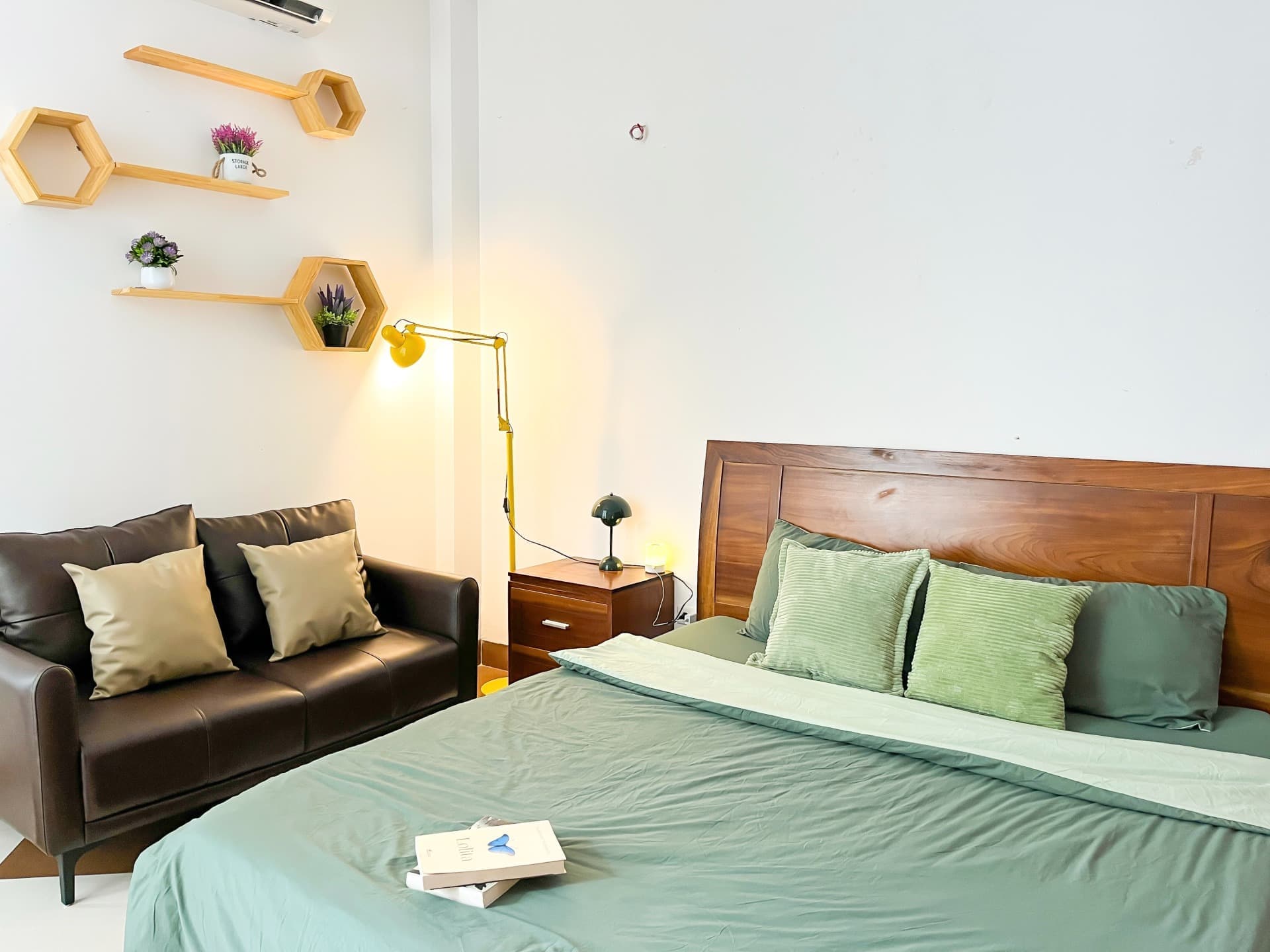 Amazing 402AVTP - 16