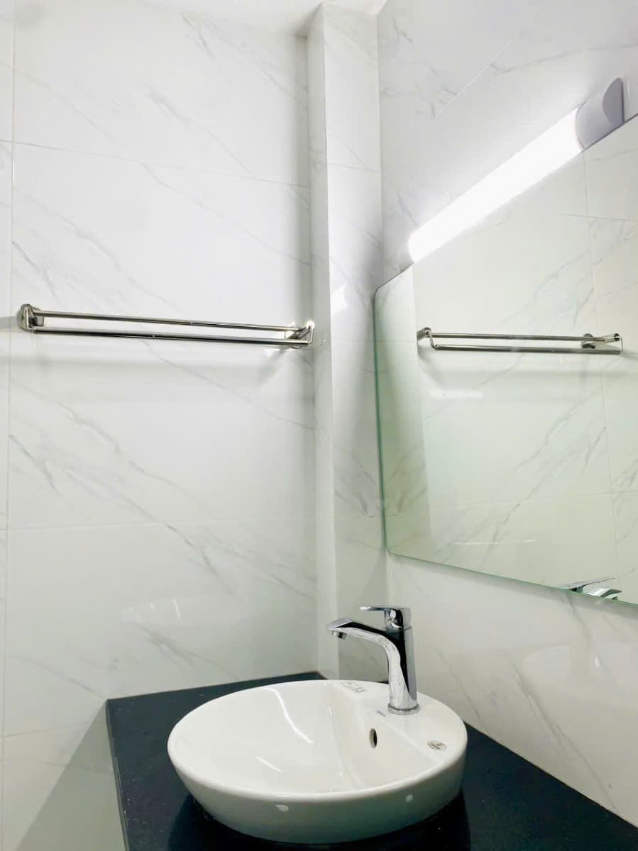 AnH 302TL - 11