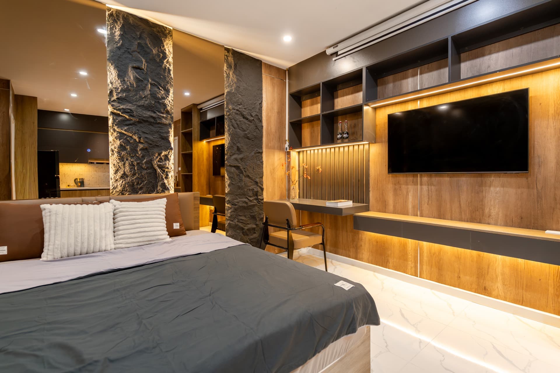 Rose Gold 2 DVH501 - 21