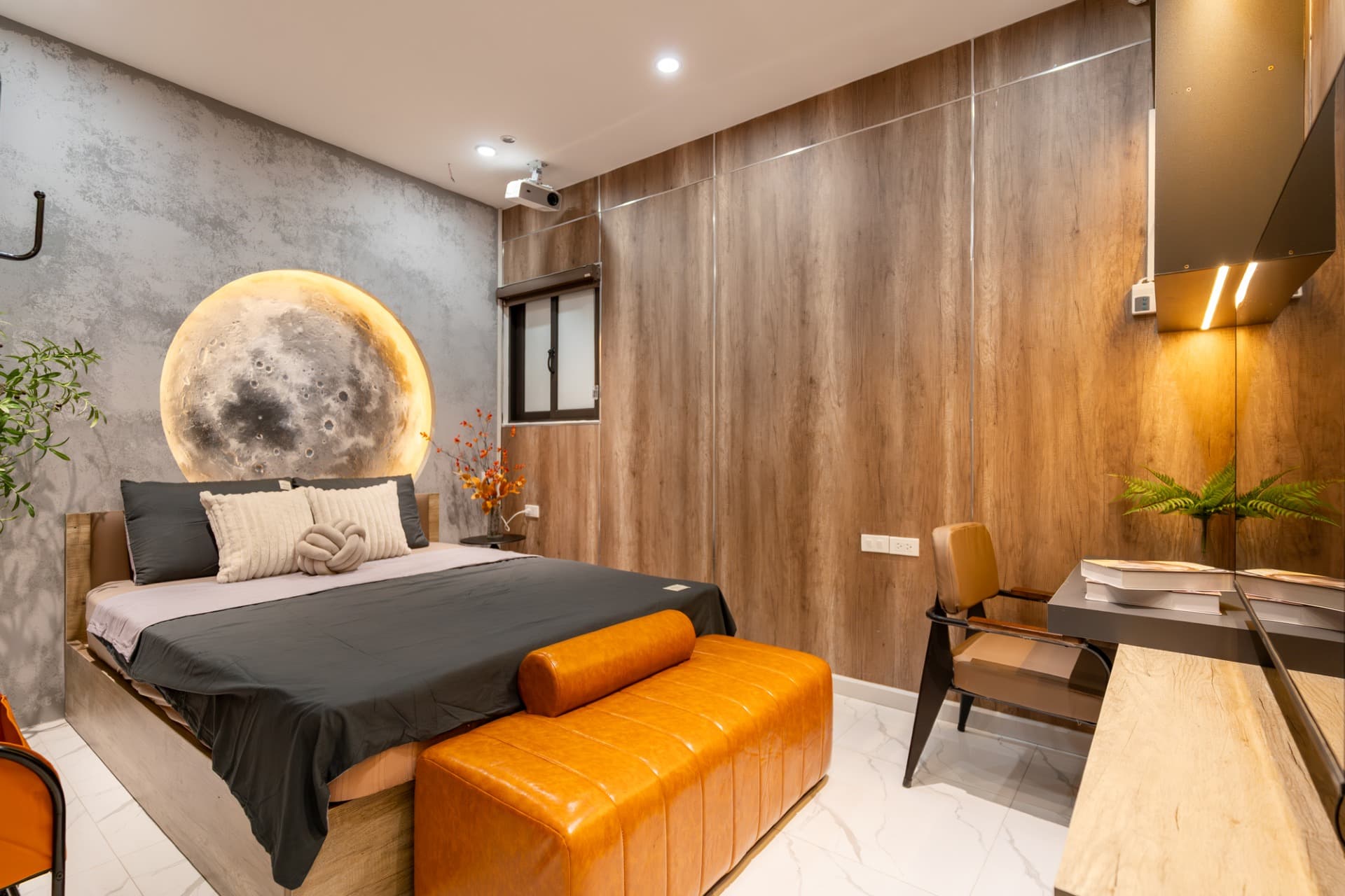 Full-Moon Room 303DVH - 3