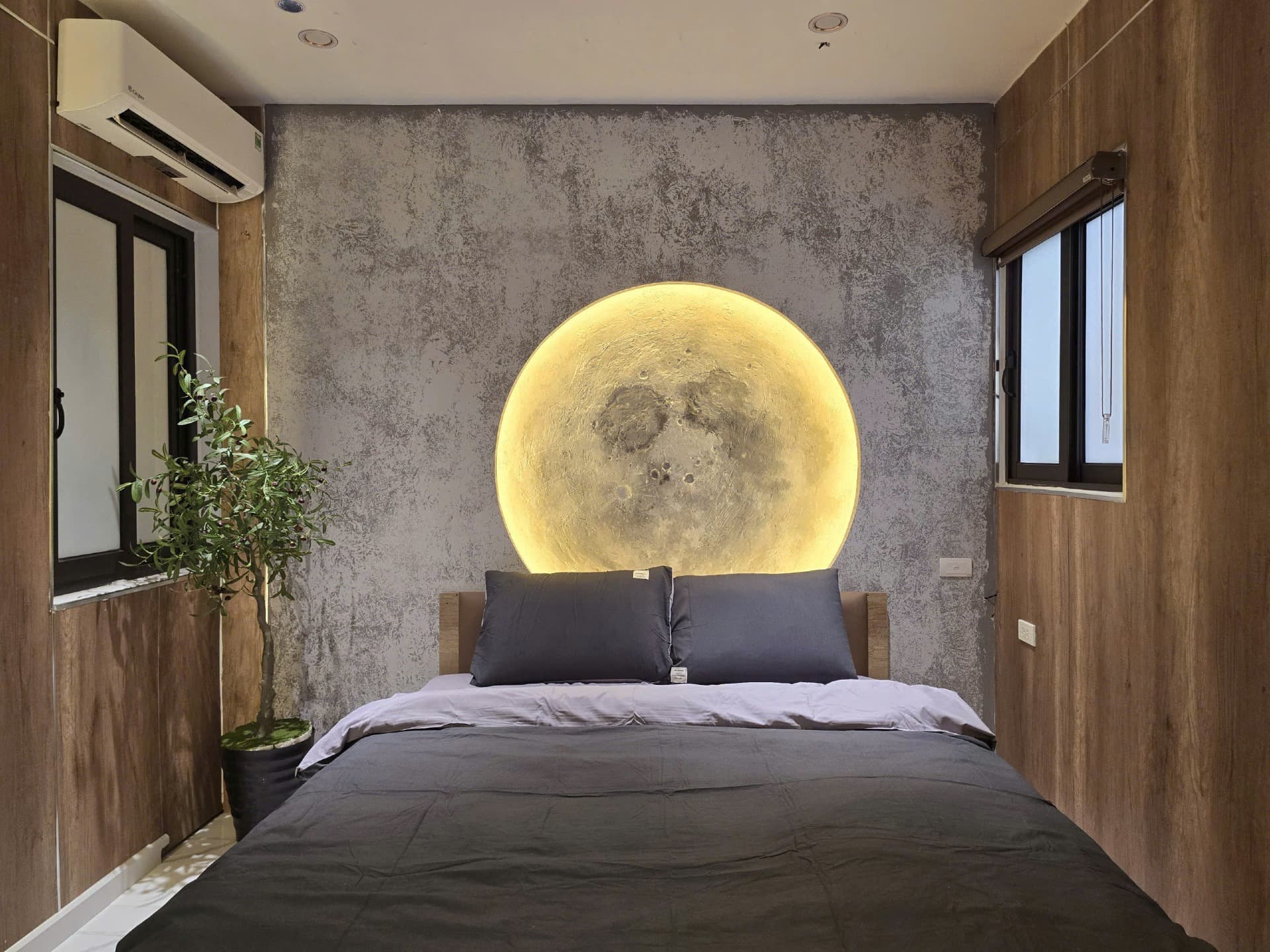 Full-Moon2 Room 403DVH - 2