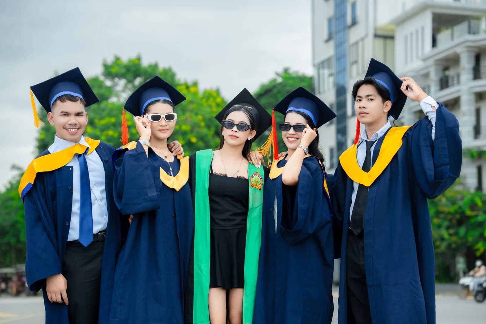 Khi nào áp lực sau tốt nghiệp cần được hỗ trợ từ chuyên gia tâm lý