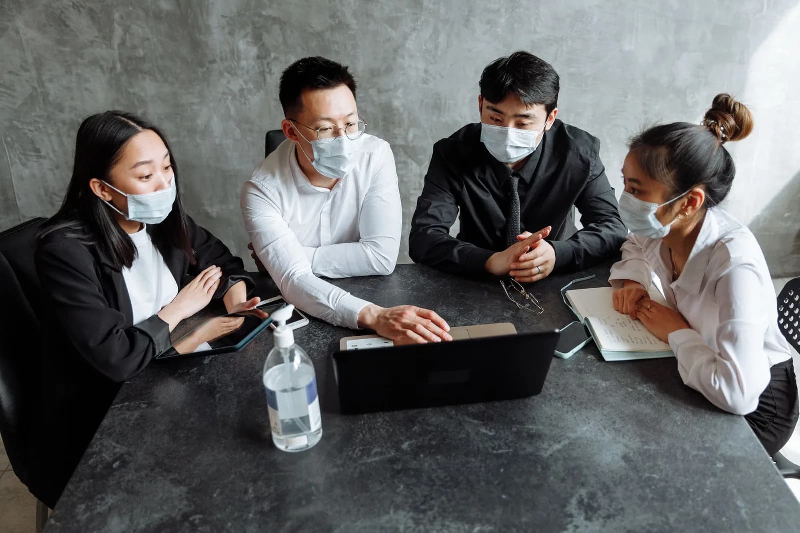 Làn sóng lay off trong ngành du lịch thường xuất hiện vào thời điểm nào