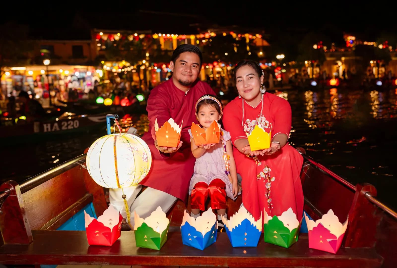 Du lịch Hội An cuối năm cùng người lớn tuổi nên di chuyển bằng phương tiện nào