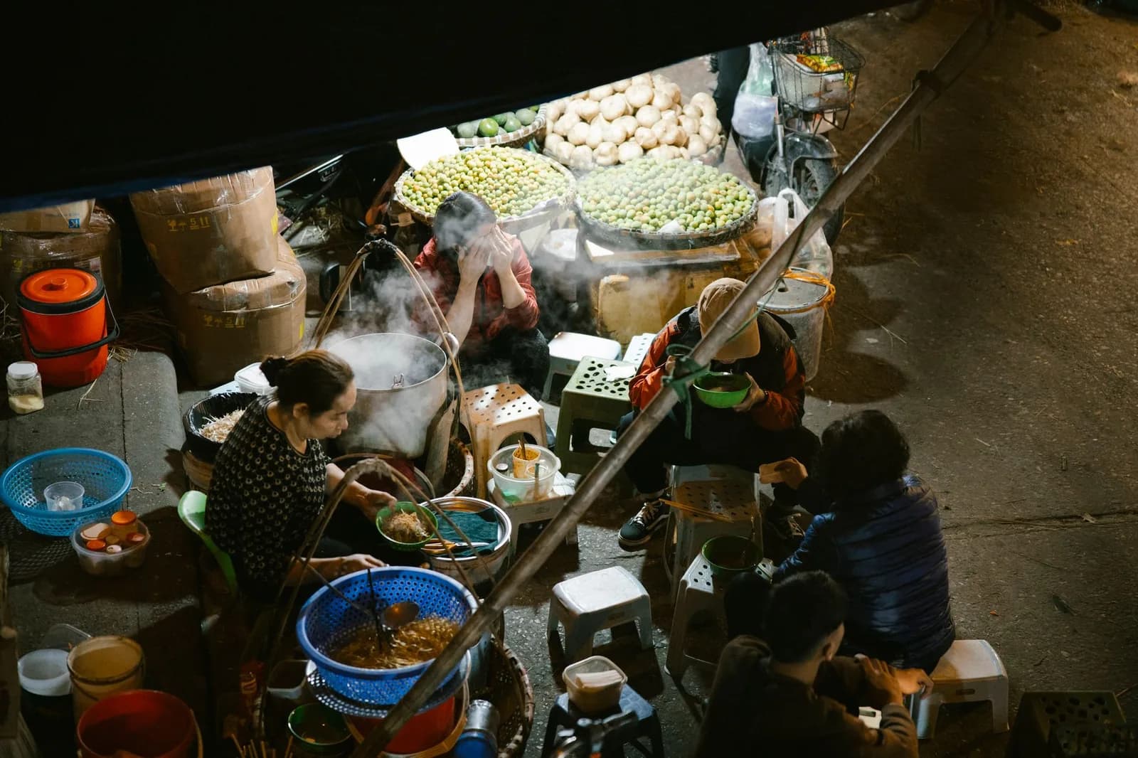 Cách thiết kế cung đường food tour Hải Phòng không phải quay lại điểm cũ