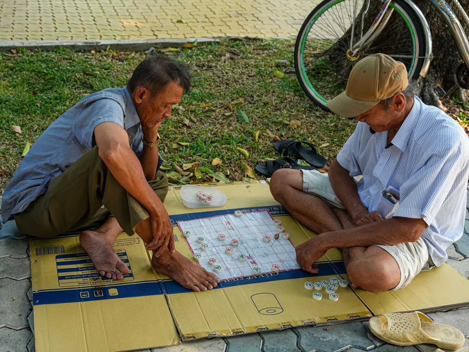 Cách chọn board game cho nhóm có người không biết tiếng Anh