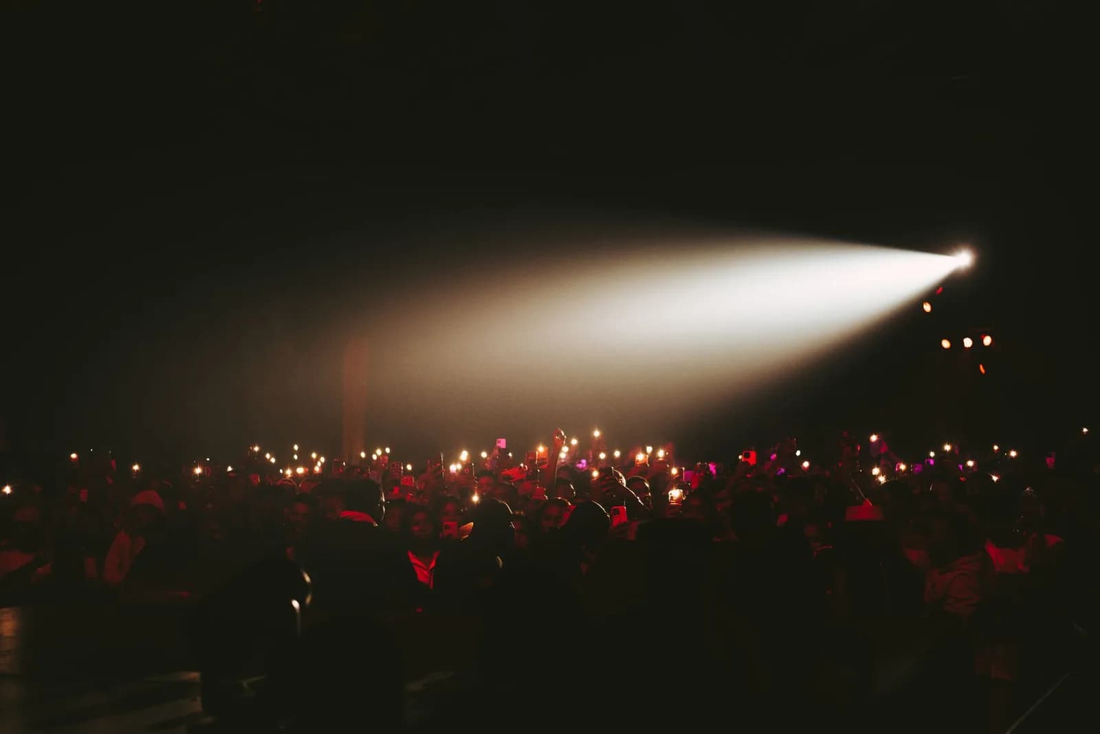 Checklist 15 vật dụng cần mang vào concert BIGBANG tại Hà Nội