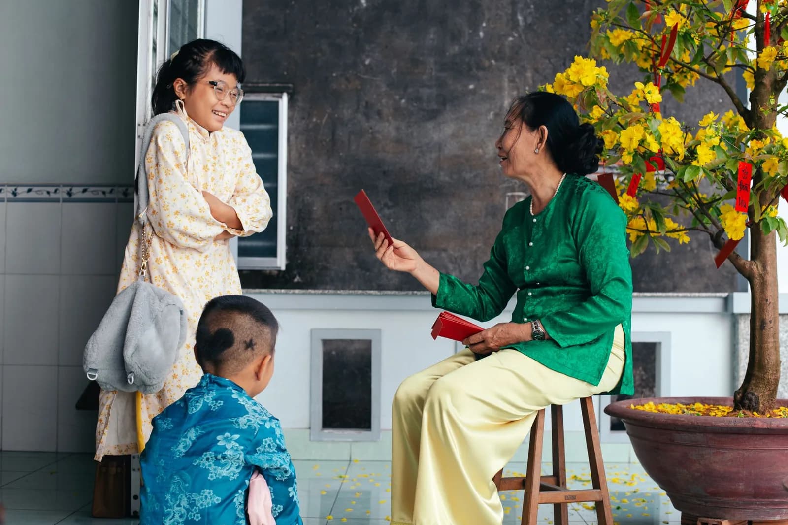 Quy Định Khai Báo Tạm Trú Cho Trẻ Em Khi Ở Homestay