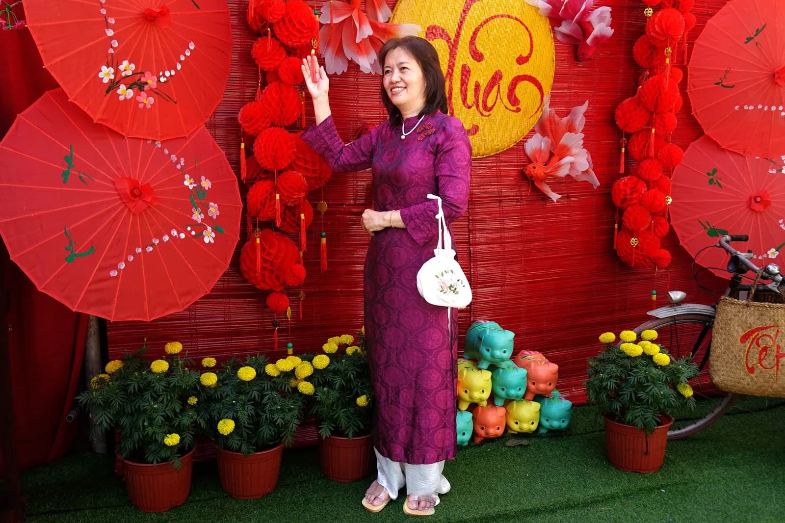 Nên treo tranh Đông Hồ nào trong nhà dịp Tết Nguyên đán