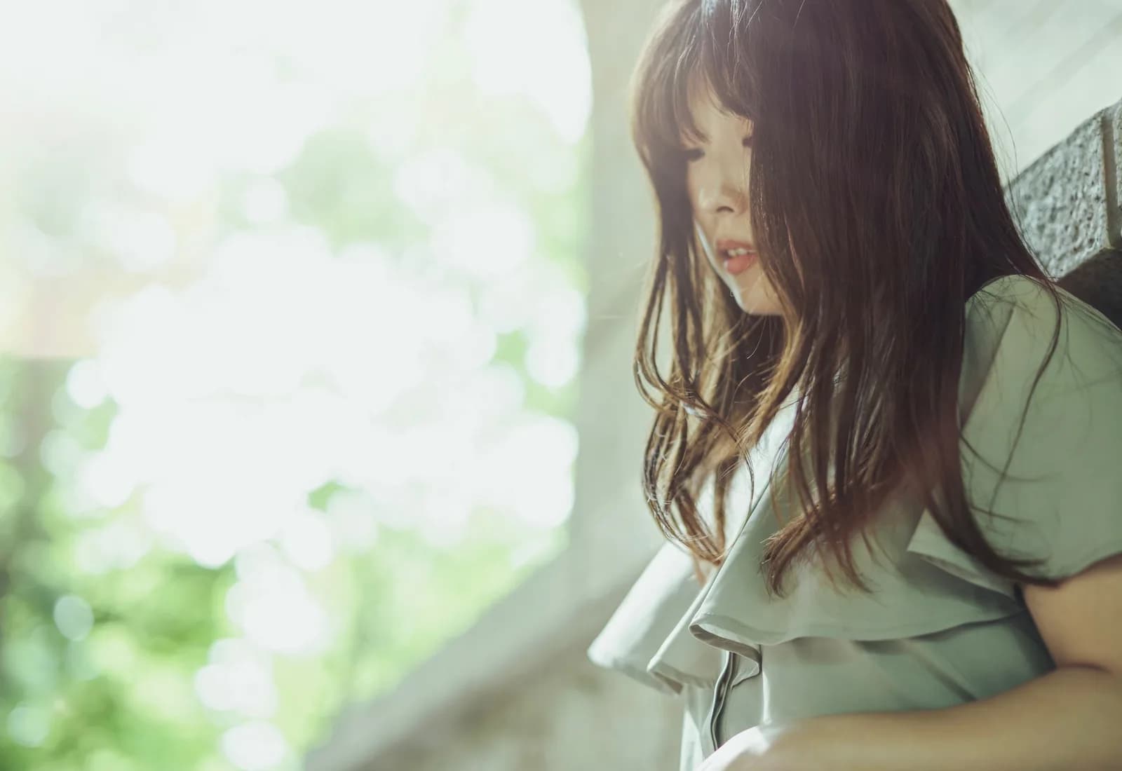 Vì sao trải nghiệm bị phản bội trong quá khứ khiến bạn khó tin người mới