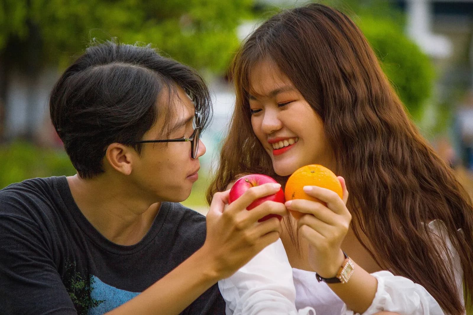 Quyền riêng tư khi hai người muốn chứng minh sự chung thủy