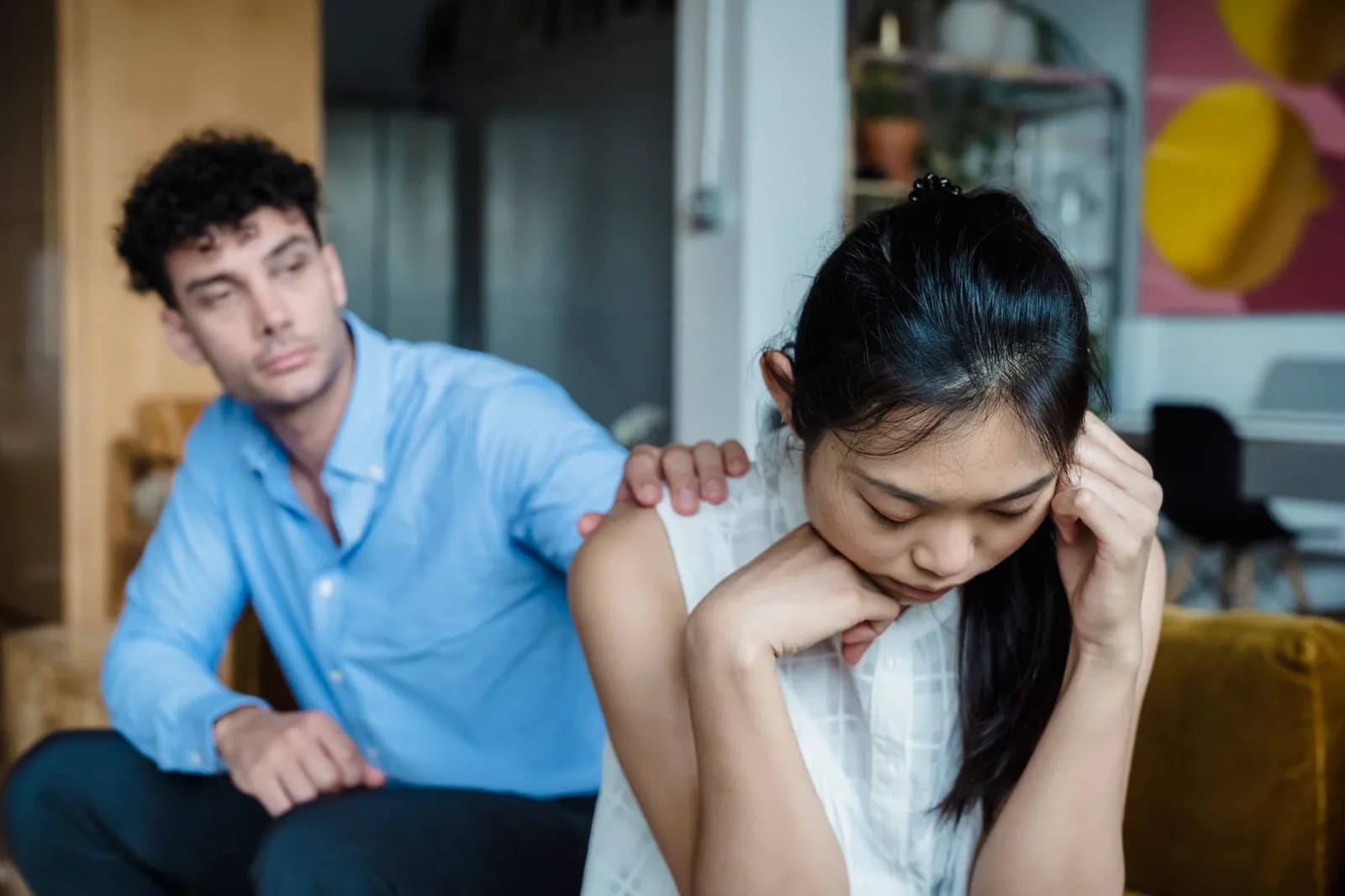 Cách lắng nghe khi người yêu chỉ muốn được đồng cảm