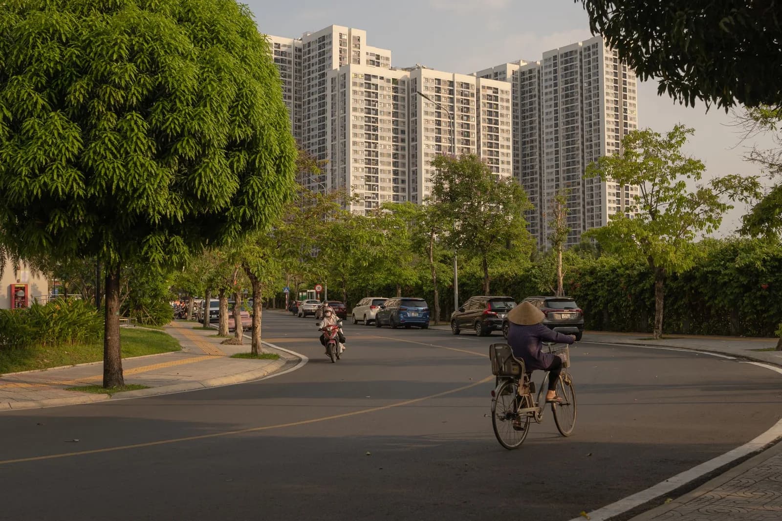 Người độc thân có thể đăng ký mua nhà ở xã hội tại nơi tạm trú không
