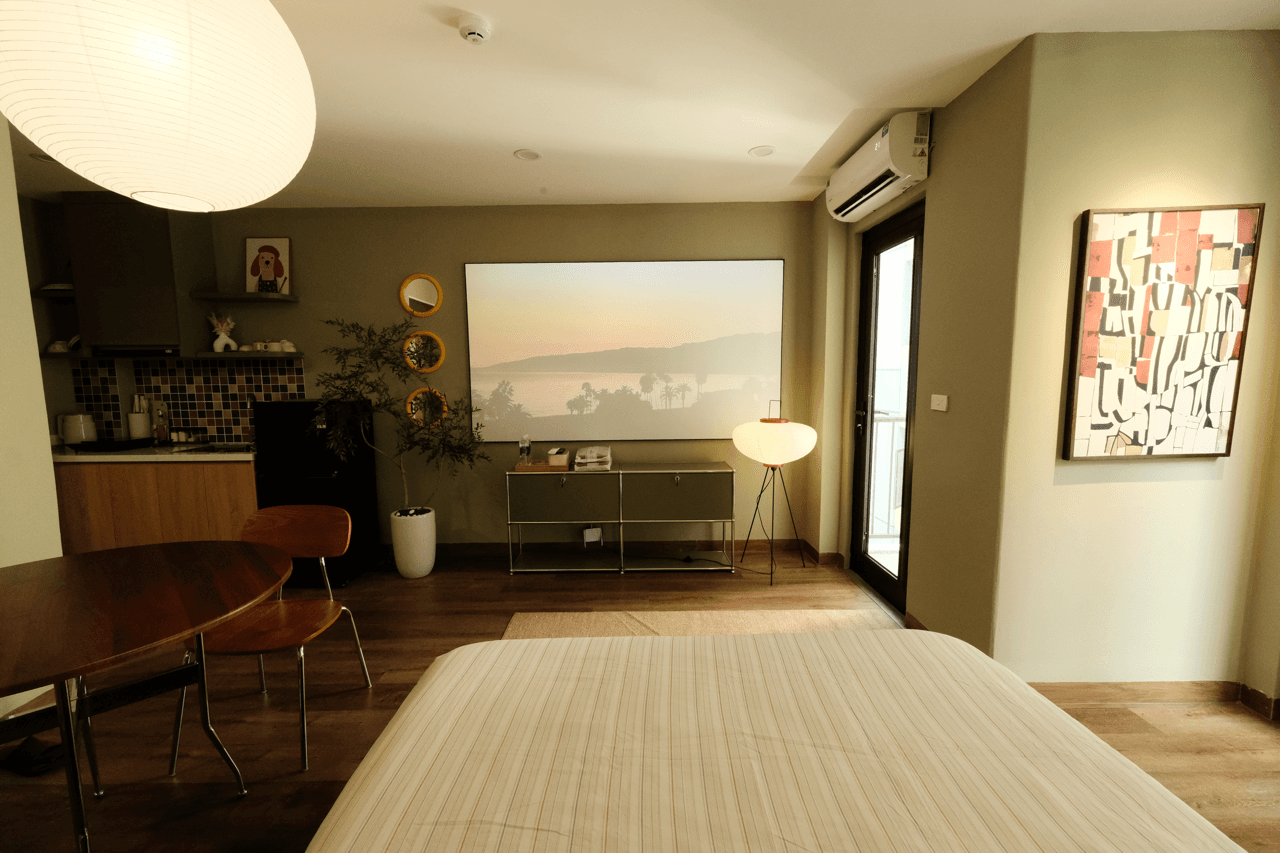 401 Midori Room - 11